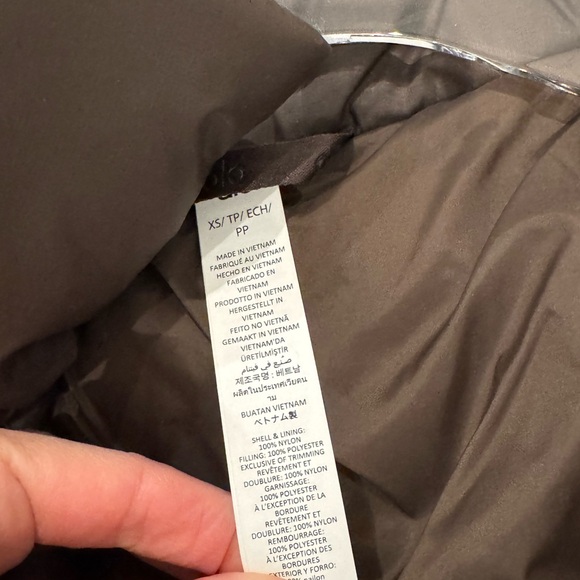 Alo GOLD RUSH PUFFER - Picture 3 of 7